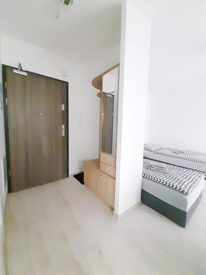 Apartament Zlota Lacza Zielona Góra Esterno foto