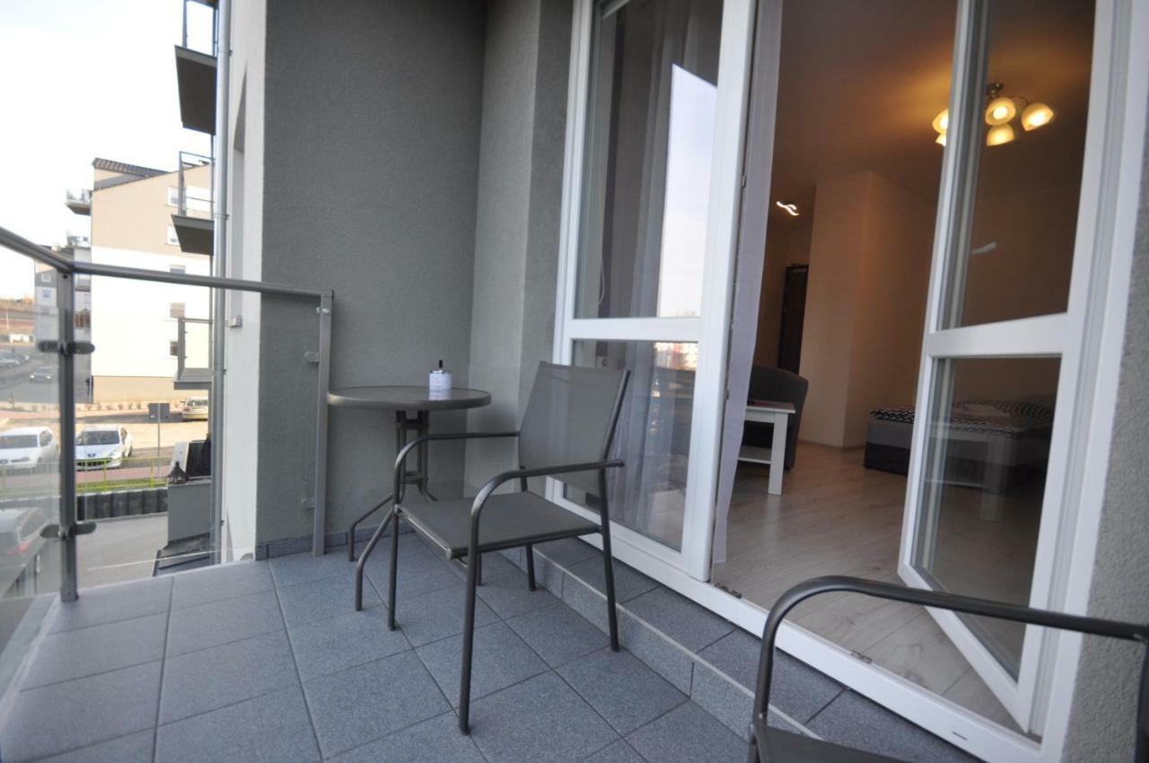 Apartament Zlota Lacza Zielona Góra Esterno foto